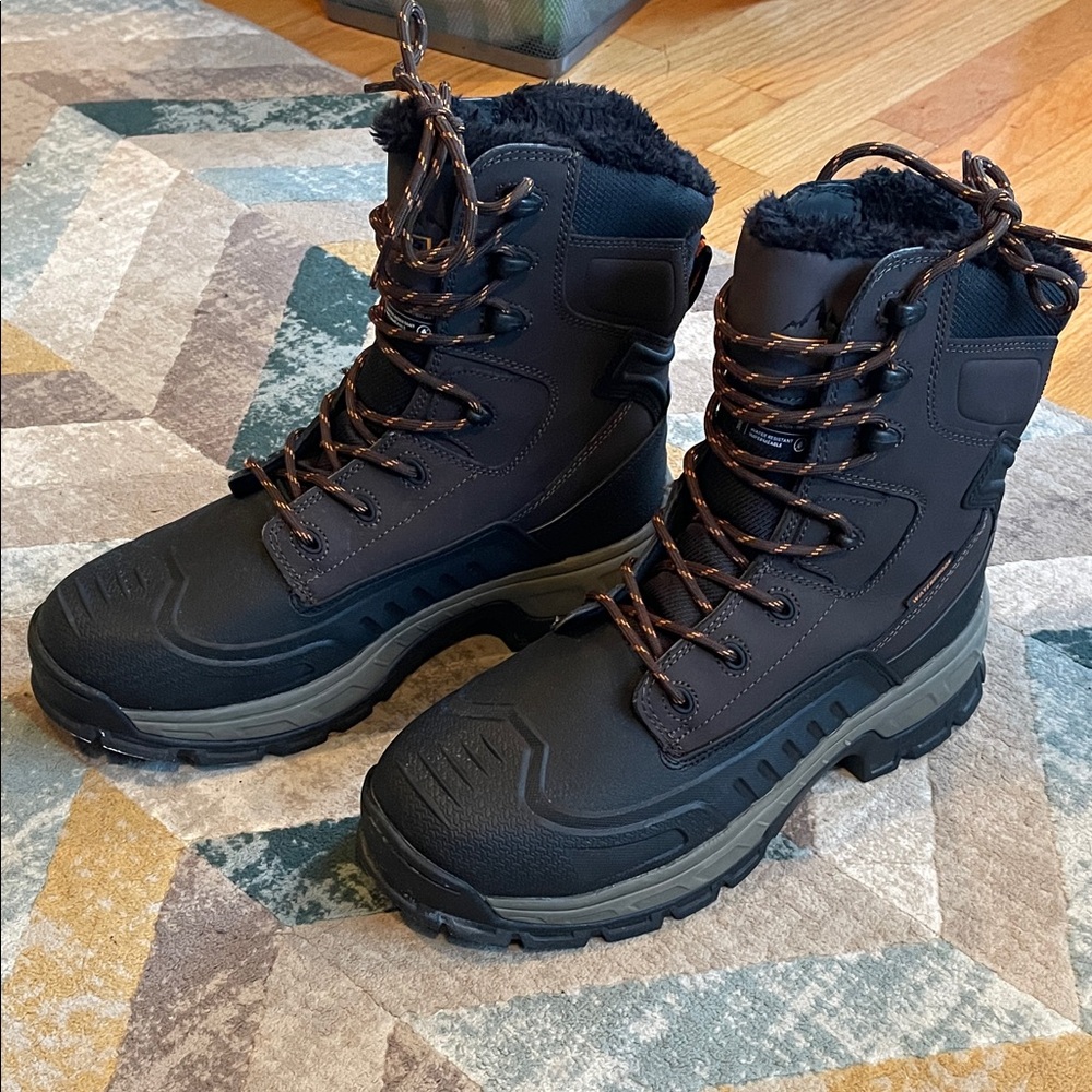 Men's Black Insulated Lace-Up Winter Boots